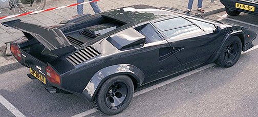 Lamborghini Countach QV